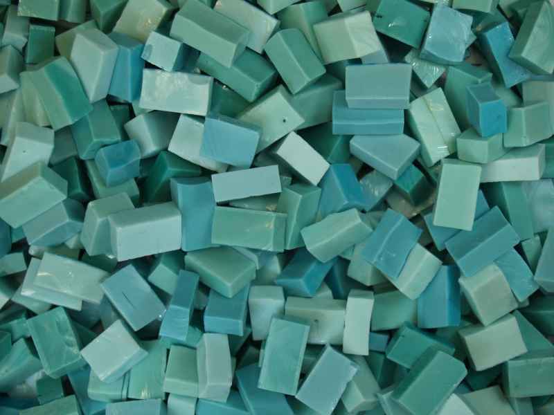 Smalti Tiles 0.200 kilo(0,44 lb) MIX 9 - MEDIUM WATER GREEN